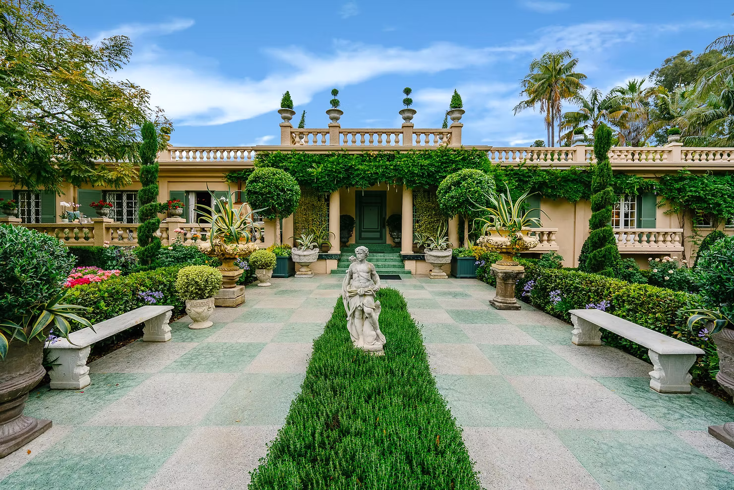 Virginia Robinson Gardens: One of L.A. County’s Hidden Gems presented by Mark Tapio Kines